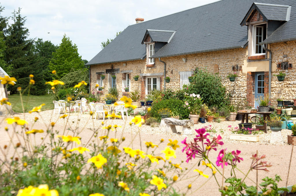 Chambres D'Hotes Les Chatelains Ennordres 外观 照片